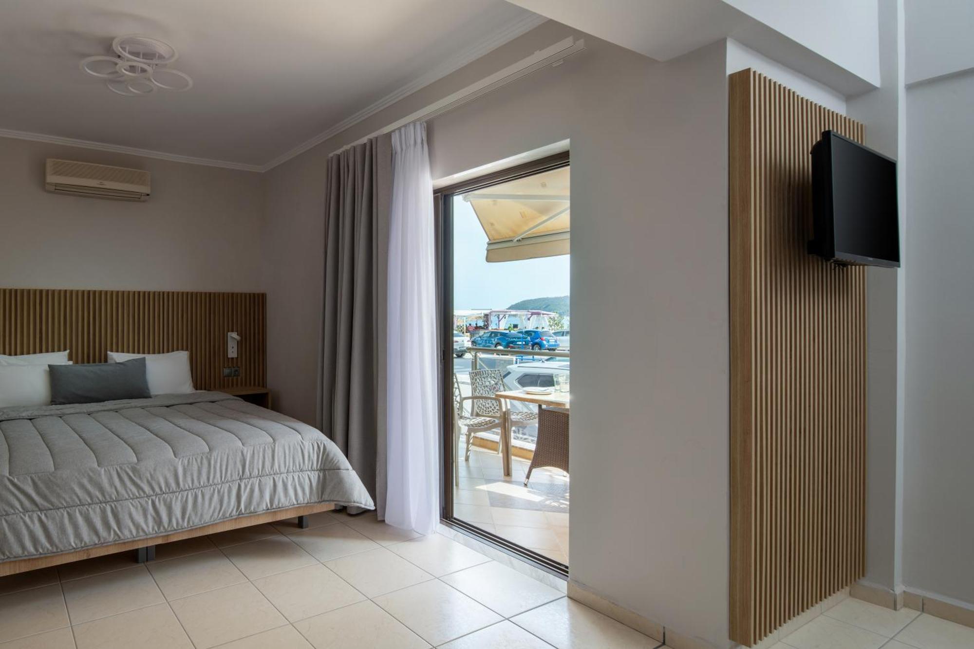 House Kostas On The Aparthotel